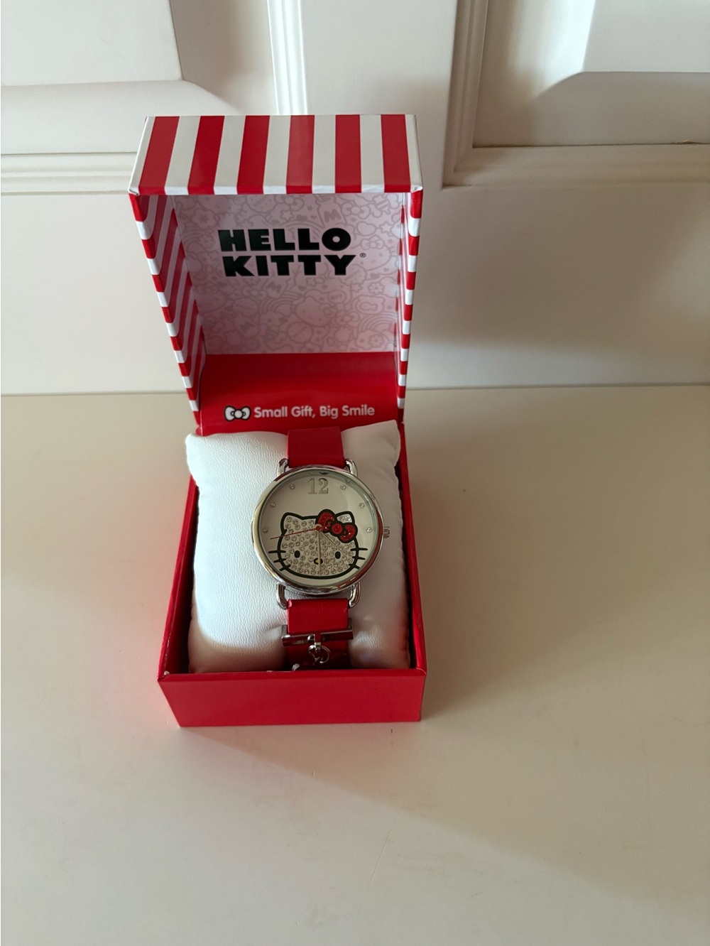 NWT Hello Kitty Wristwatch with Charm